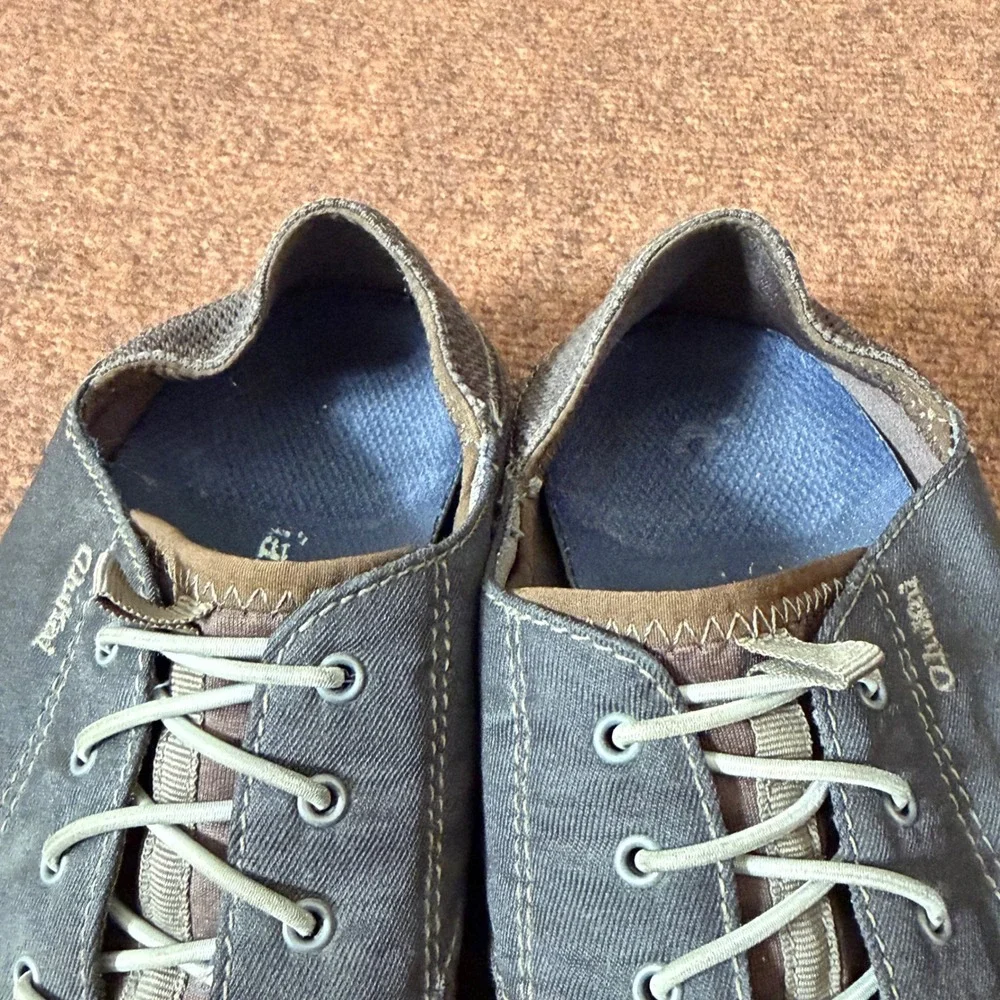 OluKai Nohea Moku Mens 10 Gray Mesh Water Ready Boat Shoes Sneakers Drop-In Heel